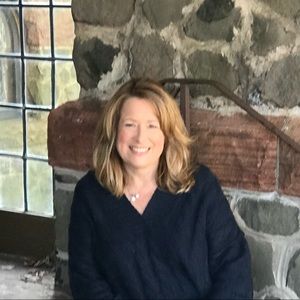 Meet your Posher, Carol